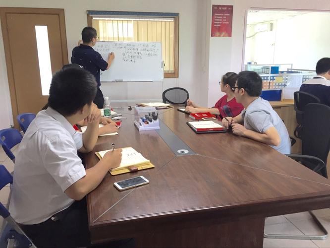 厚积薄发，赋能全球——元则电器召开外贸业务产品培训会议